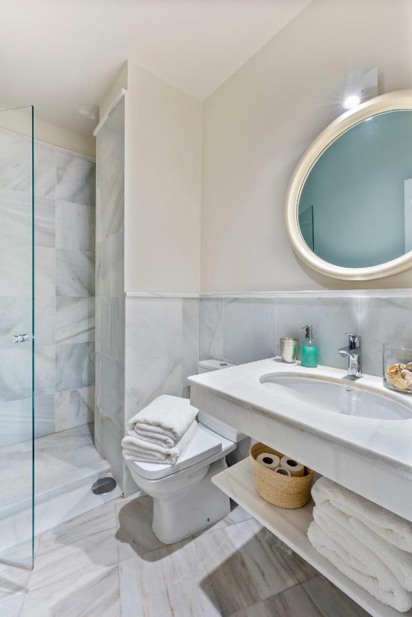 סביליה Apartamento La Catedral מראה חיצוני תמונה