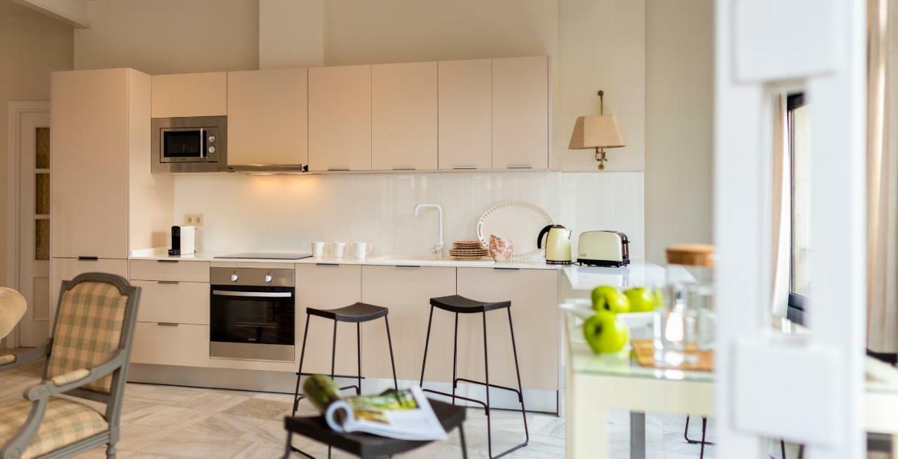 סביליה Apartamento La Catedral מראה חיצוני תמונה
